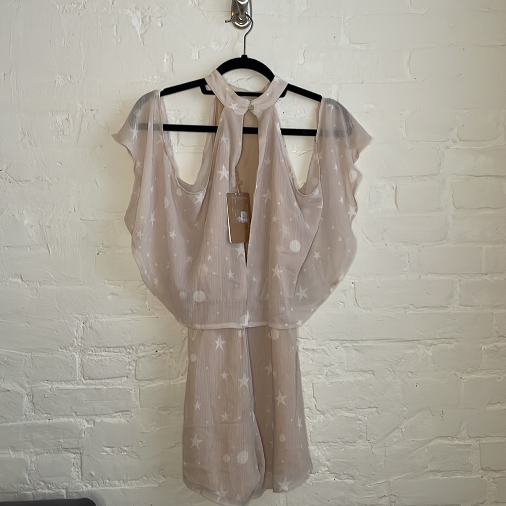 Romper - Picture 2 of 2
